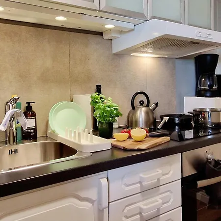 Historic Townhouse - 2 Baths 3 Floors 100 Percent Charm Будинок відпочинку Берген