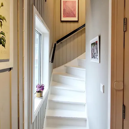 Historic Townhouse - 2 Baths 3 Floors 100 Percent Charm Будинок відпочинку
