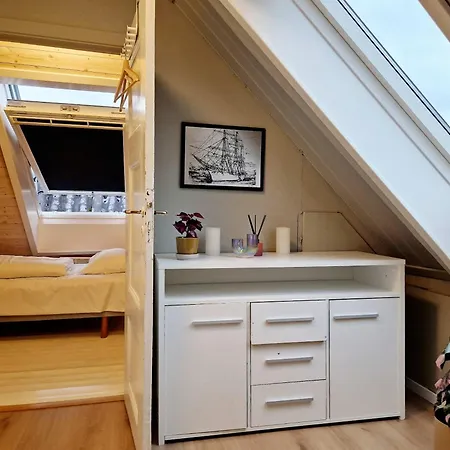 Historic Townhouse - 2 Baths 3 Floors 100 Percent Charm Будинок відпочинку