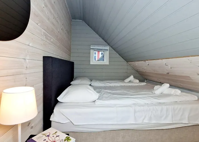 Semesterbostad Historic Townhouse - 2 Baths 3 Floors 100 Percent Charm Bergen